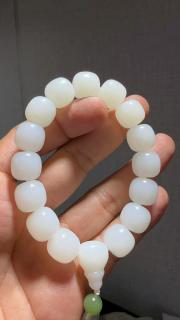 新疆和田玉且末天泰三桶老型白玉手串12*13